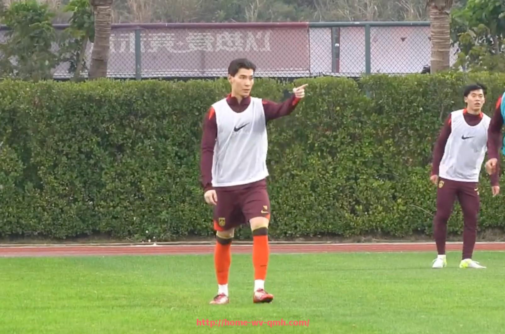 球盟会官网-法甲主教练最新动态及战术调整汇总