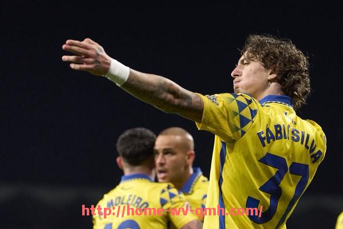 球盟会官网-意甲球队回购股票：探讨意甲球队回购股票的策略与经济影响